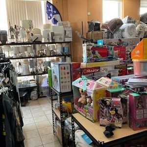 Meet your Posher, Liz